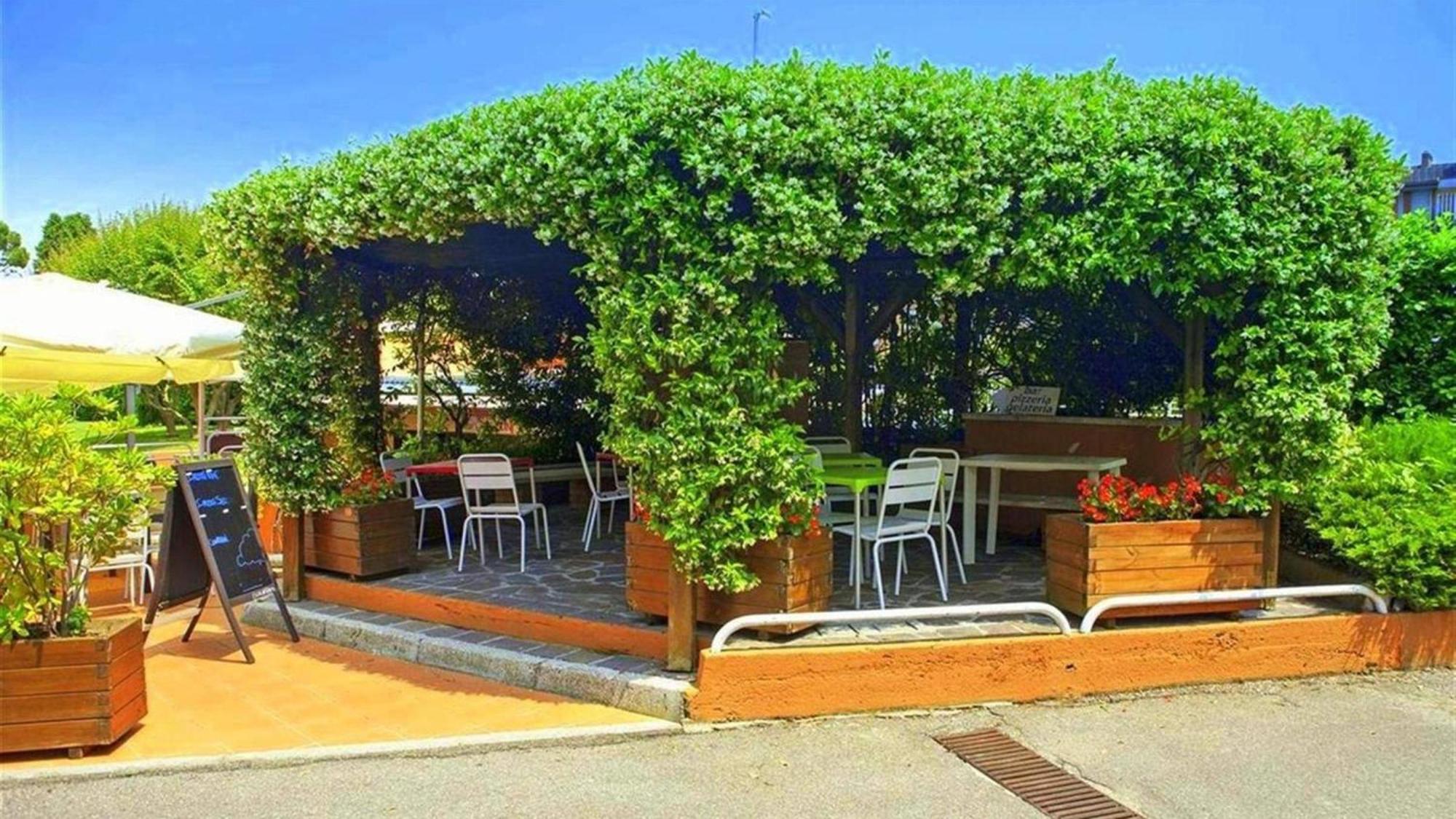 Cappuccini Appartments Peschiera del Garda Exterior foto